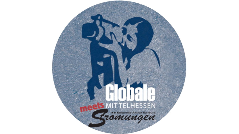 Logo der Globale Mittelhessen. Frau mit Kamera